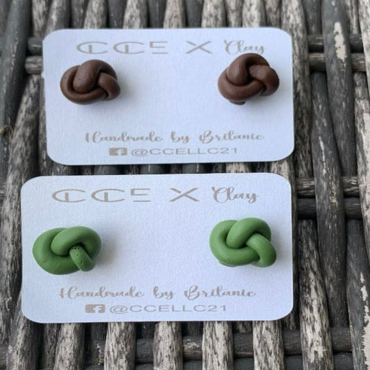Knotted studs